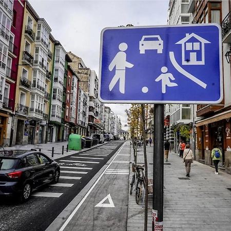 Apartamento Pintoreria Casco Medieval Vitoria-Gasteiz Luaran gambar